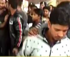 '৩ দিন ধরে খেতে পাইনি, বাড়িতে যোগাযোগ করতে পারিনি' হাওড়ায় ফিরে বললেন দিল্লির হিংসায় আটকে পড়া মুর্শিদাবাদের ১১ যুবক