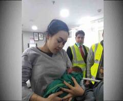 Reporter Stories: মাসকট থেকে ব্যাঙ্কক যাওয়ার পথে উড়ানে জন্ম হল শিশুর