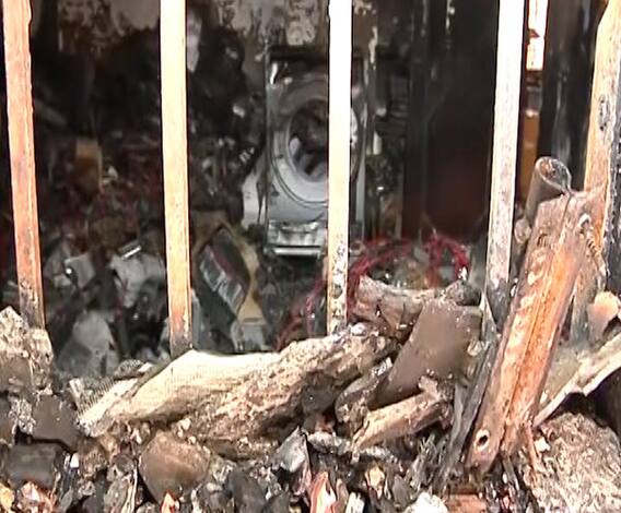 Aurangabad Fire | औरंगाबादमध्ये घराला भीषण आग; 10 वर्षीय मुलाचा मृत्यू | ABP Majha