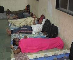 Maratha Protest | रस्त्यावर झोपण्याची वेळ आलेल्या मराठा आंदोलकांना नितेश राणेंची मदत 