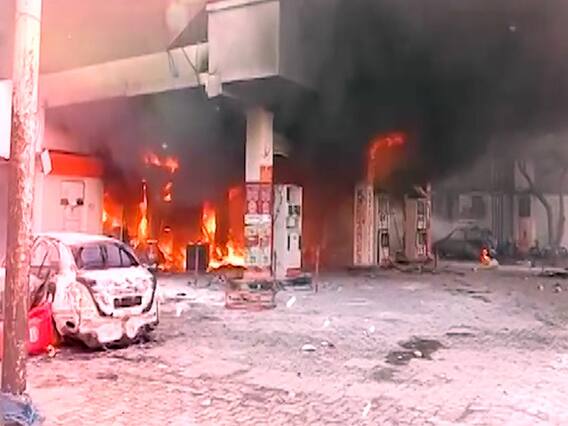 When will violence on streets of Delhi come to an end? | Bharat Ki Baat