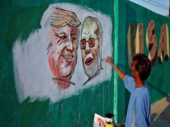 નમસ્તે ટ્રંપઃ અમેરિકાના રાષ્ટ્રપતિ ટ્રંપ-મેલેનિયા માટે મોટેરા સ્ટેડિયમમાં ગ્રીન રૂમ કરાયો તૈયાર, જુઓ વીડિયો