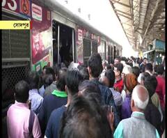 স্বয়ংক্রিয় সিগন্যালিং ব্যবস্থার কাজের জন্য ষষ্ঠ দিনেও দুর্ভোগ শিয়ালদা শাখায়