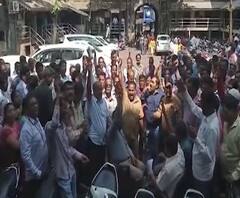 Kolhpur | कोल्हापुरात शाखा अभियंत्याला नगरसेवकाकडून मारहाण? | ABP Majha