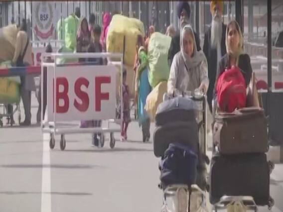 पाकिस्तान से आया 50 हिंदुओं का जत्था, भारत सरकार से की ये अपील | Matrabhumi