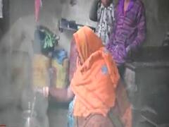 कितनों के पास है उज्जवला सिलेंडर दोबारा भरवाने का पैसा? देखें ये खास रिपोर्ट | घंटी बजाओ