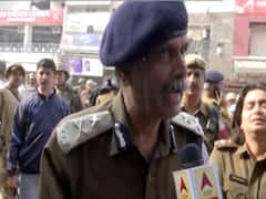 शांति बहाली के Delhi Police ने लोगों से किया संवाद, दिया सुरक्षा का भरोसा