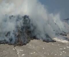 Jalgaon Cotton yard Fire | धरणगावातील कमल जिनिंग प्रेसला आग, लाखोंचा कापूस जळून खाक