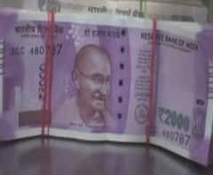 Two Thousand Rupees Note | 2 हजारांच्या नोटा बंद होण्याच्या अफवा; अर्थमंत्र्यांकडून पूर्णविराम