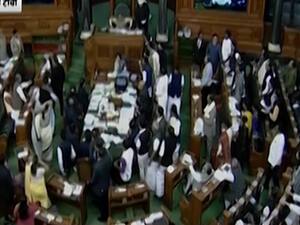 LS witnesses 3 adjournments & uproar over Rahul's remark | Panchnama (07.02.2020)