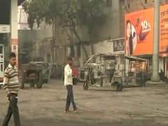 Delhi: Stone pelting resumes at Maujpur metro station