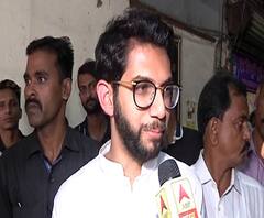 Aditya Thackeray's Valentine Day | 'व्हॅलेंटाईन डे' बद्दल बोलताना का लाजले आदित्य ठाकरे? 