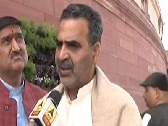 Sanjeev Balyan ने Yogi Adityanath के 'गोली' वाले बयान का किया समर्थन