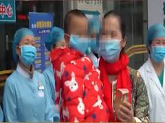 Coronavirus से लड़ता चीन, टेंशन के बीच डॉक्टरों की इमोशनल तस्वीर । Master Stroke