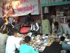 Delhi: How Shaheen Bagh's bus stand turned into a library? 