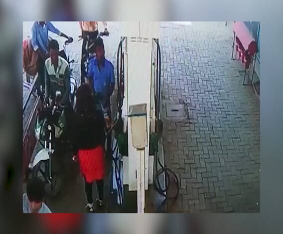 Nashik | लासलगाव जळीतकांडातील आरोपीचा व्हिडीओ व्हायरल, पीडितेनं स्वतःला पेटवून घेतल्याचा दावा