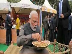 Bihar: Modi's 'litti-chokha meal' triggers politics | ABP Special 