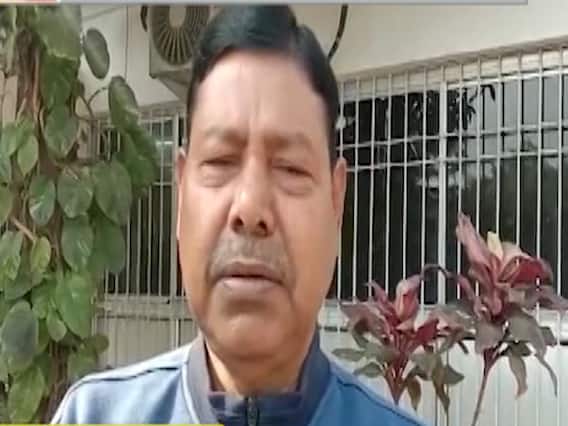 Giriraj Singh सुर्खियों में रहने के लिए बयान देते हैं: RJD 