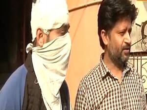 Delhi: Salman saves Rajesh's life during violence 