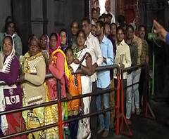 MahaShivratri | त्र्यंबकेश्वरमध्ये भक्तांची मांदियाळी, भाविकांच्या मोठ्या रांगा 