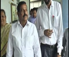 NMMC | नवी मुंबई महापालिकेतील 11 नगरसेवक भाजपला रामराम ठोकणार? | ABP Majha