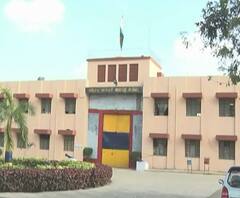 Kalamba Jail | कळंबा कारागृहात आढळले दोन मोबाईल फोन | कोल्हापूर | ABP Majha