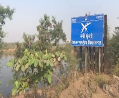 Navi Mumbai International Airport | प्रकल्पग्रस्तांनी विमानतळाचं काम बंद पाडलं, पुनर्वसन होईपर्यंत आंदोलनाचा इशारा | ABP Majha