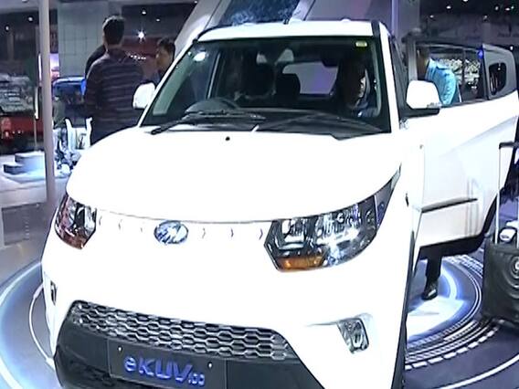 Auto Expo 2020: Mahindra ने लॉन्च की सबसे सस्ती इलेक्ट्रिक कार eKUV100, जानें इसके शानदार फीचर्स