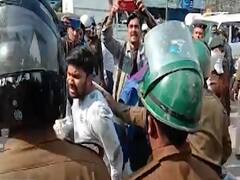 Patna: Police baton charge protesting applicants of Daroga Restoration Exam 