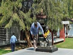 અમેરિકન રાષ્ટ્રપતિ ટ્રંપને ગાંધી આશ્રમ તરફથી શું અપાશે ભેટ? જુઓ વીડિયો