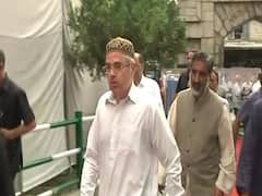 Mehbooba Mufti और Omar Abdullah पर PSA लगाया गया, पिछले 6 महीने से एहतियाती हिरासत में थे