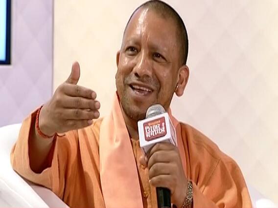 'हनुमान चालीसा' को लेकर हो रही सियासत पर Yogi Adityanath बोले- ये देश के राजनीतिक एजेंडे में बदलाव का संकेत