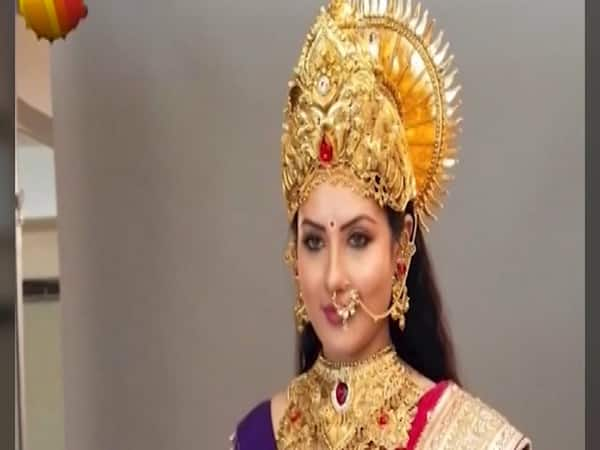 Puja Banerjee To Play Grown Up Vaishno Devi In Jag Janani Maa Vaishno Devi puja banerjee to play grown up vaishno devi in jag janani maa vaishno devi