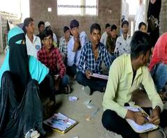 Majha Impact | जमिनीवर बसून दिली 12 वीची परीक्षा, औरंगाबाद खंडपीठाकडून बातमीची दखल