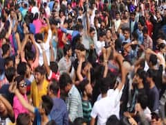 અમદાવાદઃ લો ગાર્ડની હેપ્પી સ્ટ્રીનો લોકાર્પણ પહેલાં જ વિરોધ, જુઓ વીડિયો