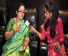 Kishori Pednekar | महापौर किशोरी पेडणेकर यांची मराठी कशी आहे? पाहा गमतीदार उत्तरे | ABP Majha