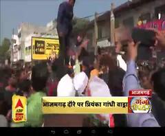 प्रियंका से मुलाकात में रो पड़ी बच्ची