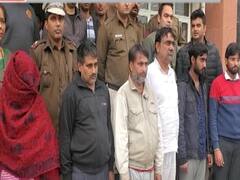 Delhi: New Ashok Nagar से अपनी ही बेटी के कत्ल के आरोप में मां-बाप गिरफ्तार