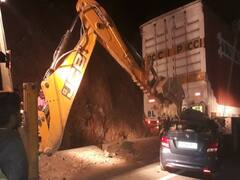 રાજસ્થાનમાં ટ્રક પાછળ કાર ઘૂસી જતાં હિંમતનગરના ત્રણ યુવકોના ઘટનાસ્થળે જ મોત