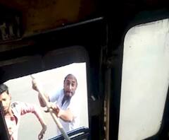 Bus Driver Beaten | गाडीला पुढे जाण्यास जागा न दिल्याने बस ड्रायव्हरला मारहाण | ABP Majha