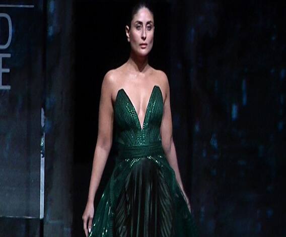 Lakme Fashion Week | करिना कपूरचा फॅशन का जलवा | ABP Majha