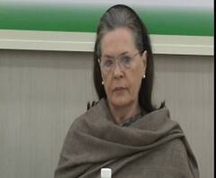 Delhi Riots | दिल्लीतील हिंसाचार पूर्वनियोजित कट, गृहमंत्र्यांनी तातडीने राजीनामा द्यावा : सोनिया गांधी