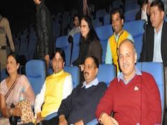 फिल्मों के शौकीन Arvind Kejriwal का Bollywood कनेक्शन!