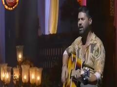 Kumkum Bhagya: Abhi sings a song for Pragya