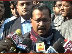 Delhi Polls: CM Kejriwal ने परिवार के साथ किया वोट