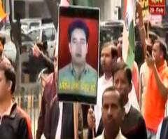 দিল্লিতে শান্তি মিছিল থেকে উস্কানিমূলক স্লোগান, বিতর্ক