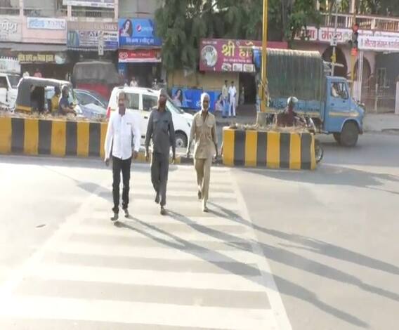 WEB EXCLUSIVE | पिंपरी चिंचवड शहरात पादचाऱ्यांसाठी खास उपाययोजना | ABP Majha 