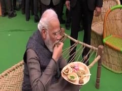 When PM Narendra Modi relished litti-chokha in Hunar Haat | Master Stroke