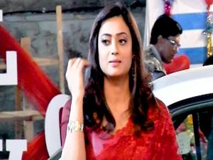 Mere Dad Ki Dulhan: Love is in the air! | Saas Bahu Aur Saazish (13.02.2020)