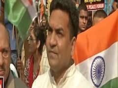 Kapil Mishra arrives at Jantar Mantar for peace march